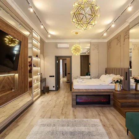 Апартаменти Royal On Gorodotska 33 Street Львів
